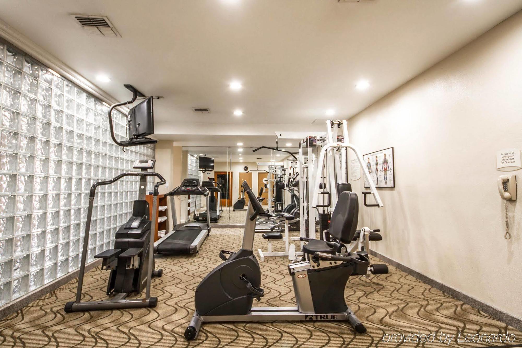 Comfort Inn & Suites Oakland Airport 외부 사진