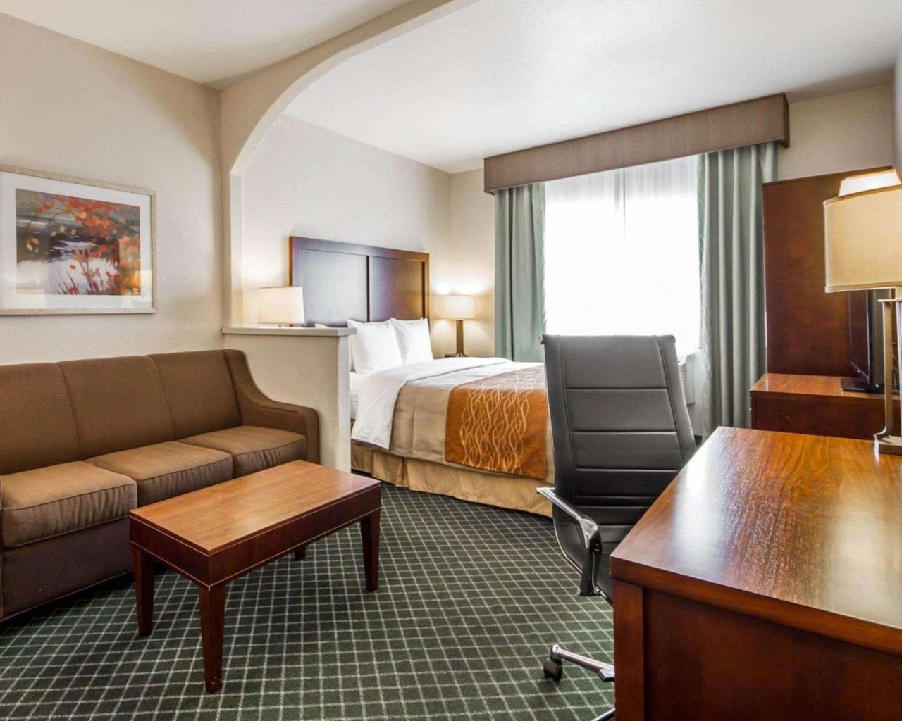 Comfort Inn & Suites Oakland Airport 외부 사진