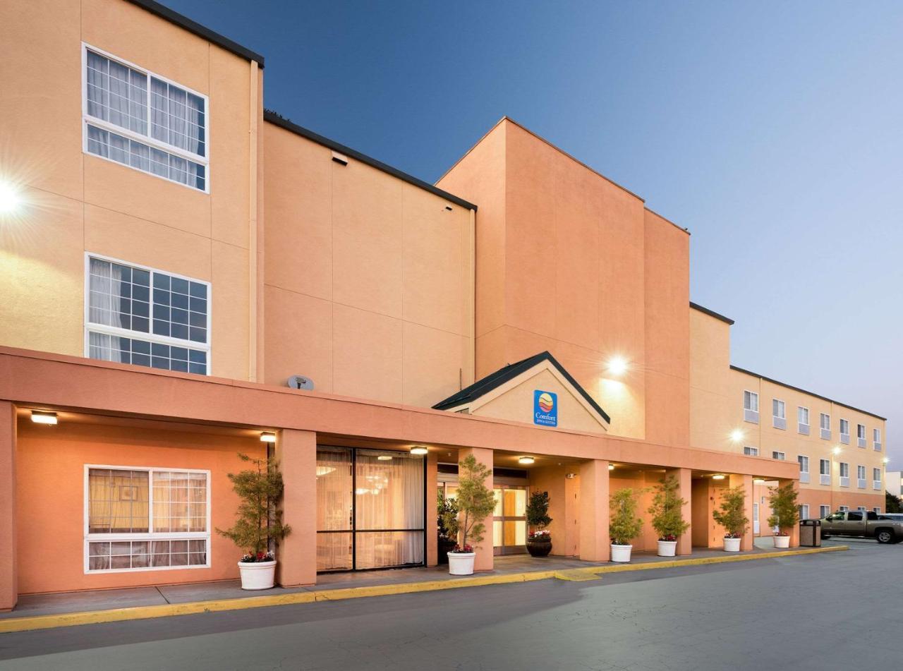 Comfort Inn & Suites Oakland Airport 외부 사진