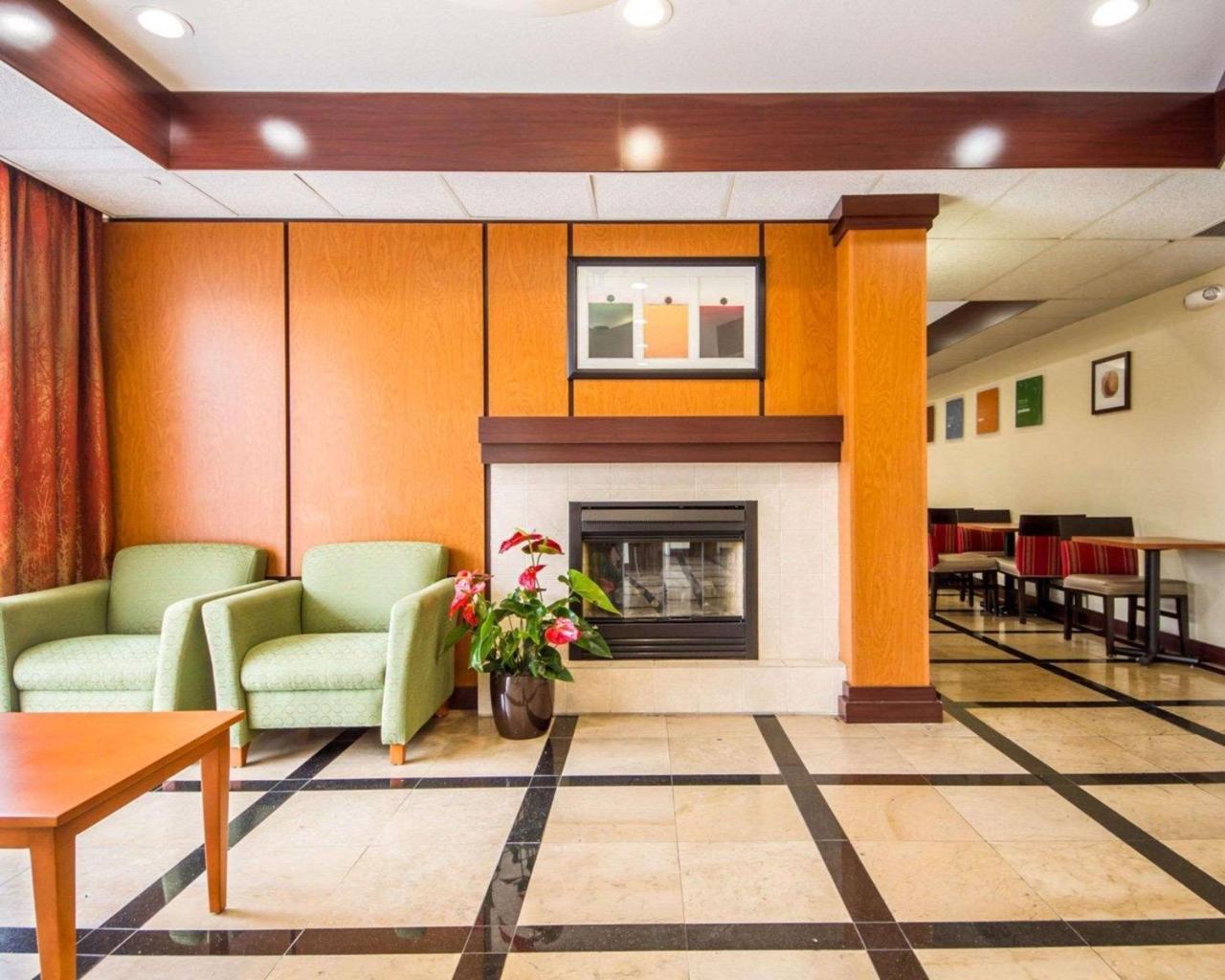 Comfort Inn & Suites Oakland Airport 외부 사진